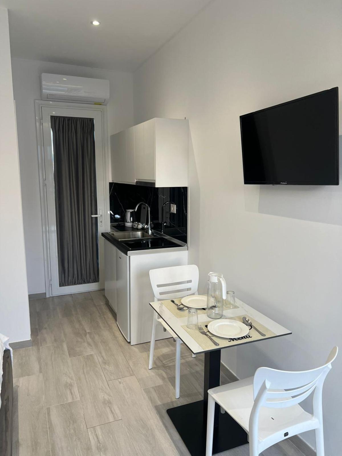VlorëDangolli Houseアパートメント エクステリア 写真