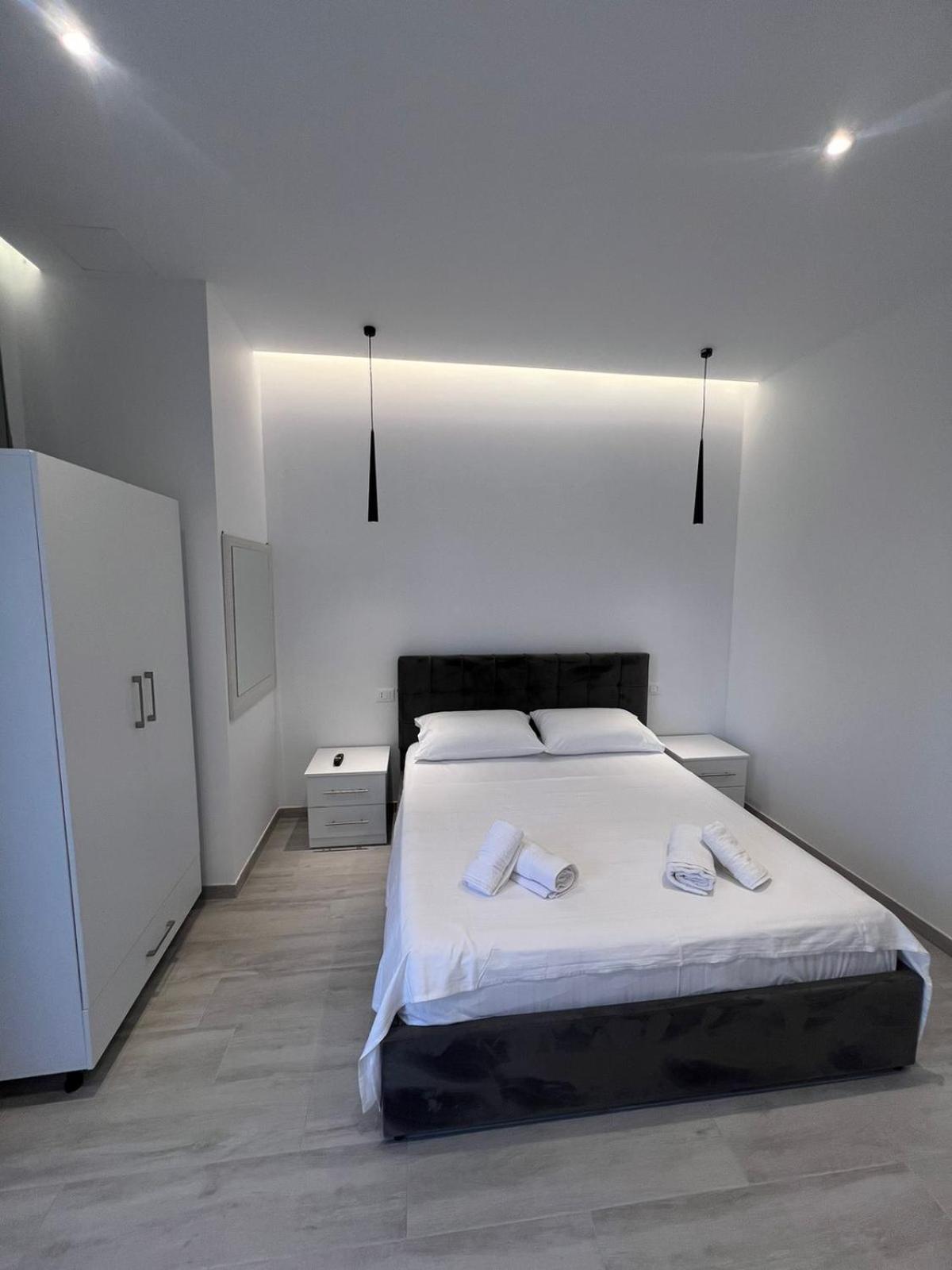 VlorëDangolli Houseアパートメント エクステリア 写真